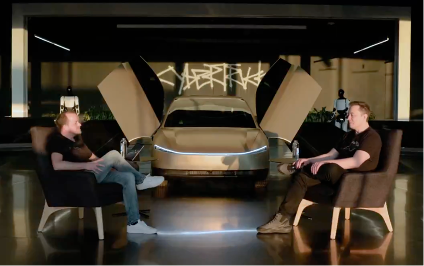 马斯克：特斯拉将在20年内上月球建厂，建议投资者长期持股